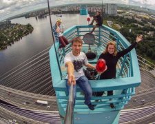 Наконец-то! Новое приложение поможет забыть о селфи