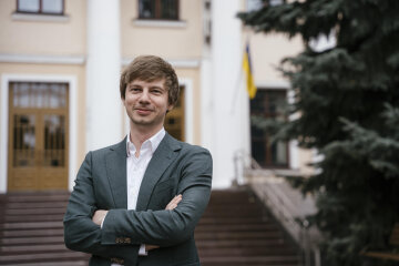 Дмитро Завгородний