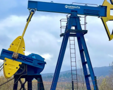 Потеряли почти миллиард: Укрнафта на фоне роста цен на нефть продает ее по ценам в 2 раза ниже рынка