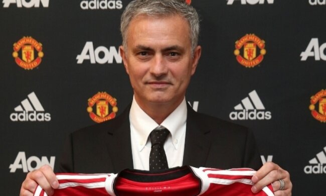 Моуринью рассказал о давних чувствах к "Манчестер Юнайтед"