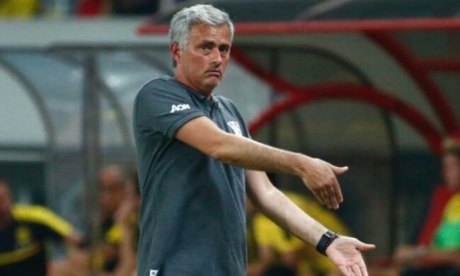 Моурінью вигнав півзахисника збірної Німеччини