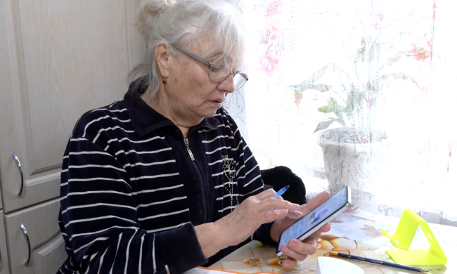 Пенсионерка. Фото: скрин youtube