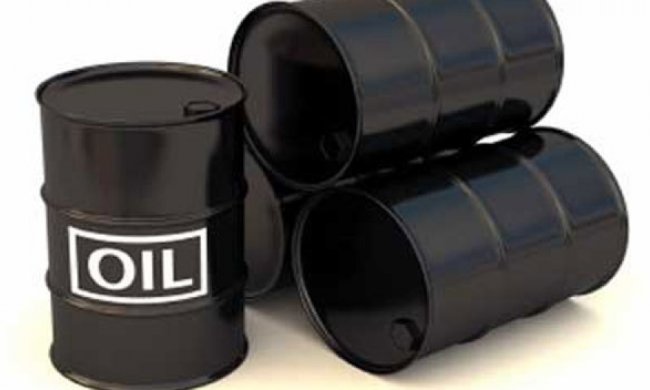 Стоимость нефти обвалилась ниже 52 долларов