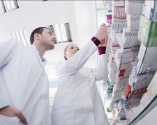 Вбивця дітей: в Україні заборонили популярну вакцину