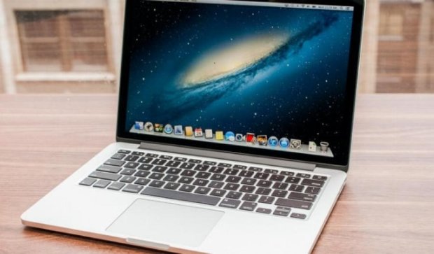 Apple представить оновлений MacBook з додатковим екраном