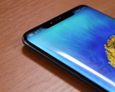 Huawei P30 Pro расстроил дешевым дизайном