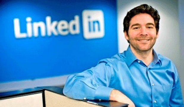 Глава LinkedIn подарил $14 млн работникам