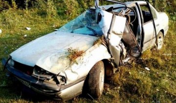Жахлива аварія з перевертанням забрала життя двох людей