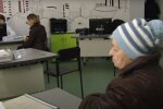 Скрин, видео YouTube пенсионерка