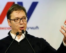 Сербію захлиснули антиурядові мітинги