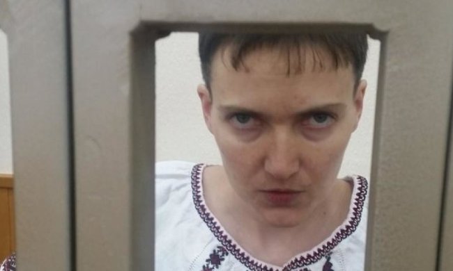 Судьи запретили фотографировать Савченко 