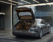 Porsche презентував перший універсал в своїй історії