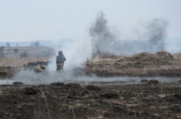 Українські захисники потужно відповіли бойовикам "ДНР": "У п'ять разів сильніше...", епічні кадри