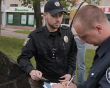 На Прикарпатье объявили подозрениям пяти извергам, которые жестоко поиздевались над сиротой - насиловали и били до потери сознания