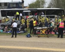Зіткнення поїзда та автобуса в США: з'явилися нові подробиці