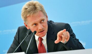 Испугались: Песков угрожает Украине из-за визового режима