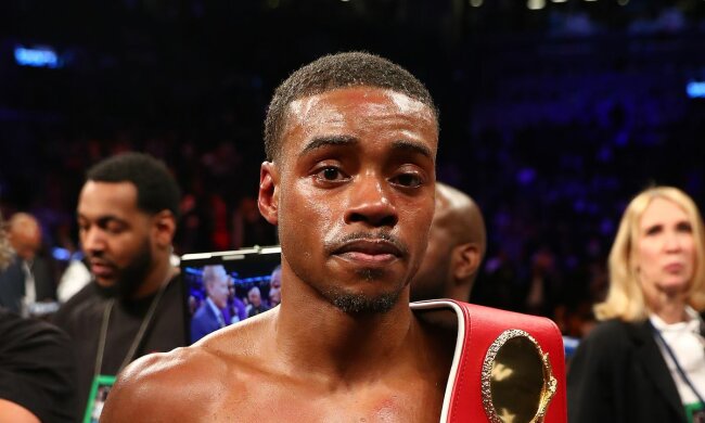 Чемпион мира по боксу разбился в ДТП, врачи делают все возможное: подробности трагедии