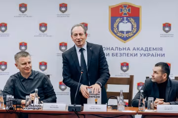 Микола Томенко