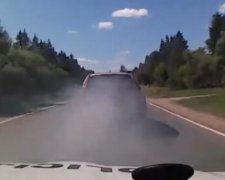 12 нелегалов на легковушке бежали от полиции в Голливудском стиле
