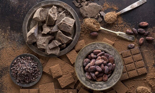 Шоколад, какао бобы