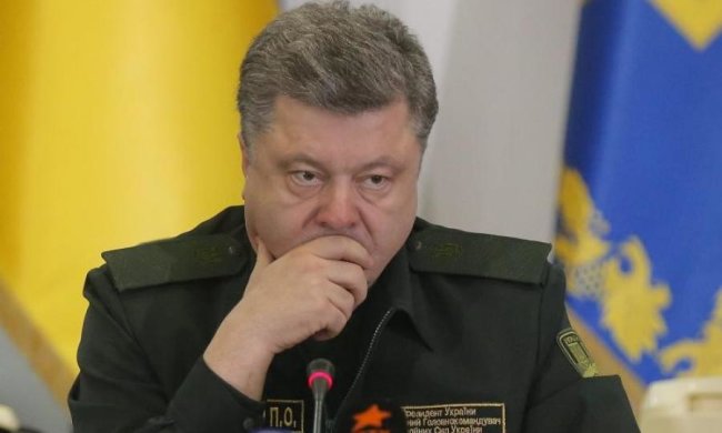 Таємно і терміново: Порошенко зібрав весь Кабмін