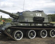 Українські гармати виводять з Луганської області