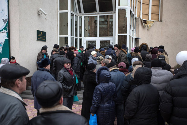Без черг та зайвих довідок: комунальники спростили українцям життя