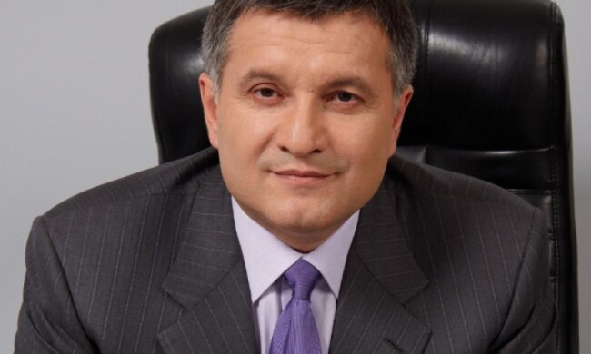 Вже влітку Київ патрулюватиме нова поліція - Аваков 