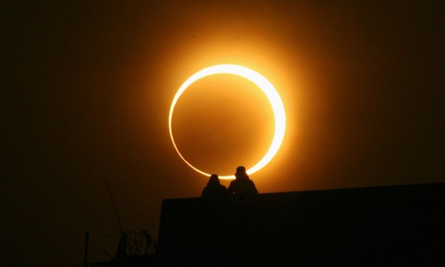 Сонячне затемнення 6 січня: чого категорично не можна робити