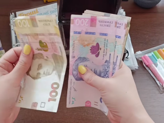 Деньги. Фото: скрин youtube