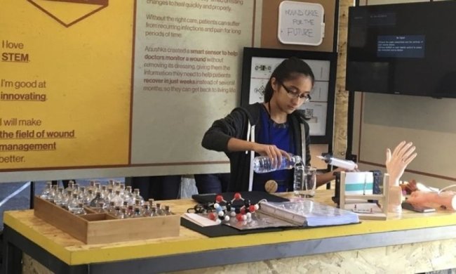 Дівчинка-підліток отримала стипендію Google