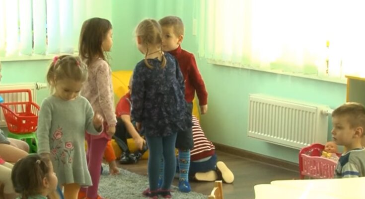 Детский сад, кадр из видео