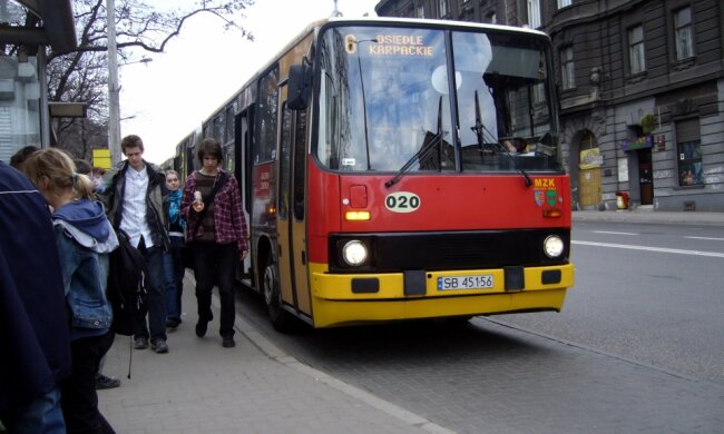 Городской автобус в Польше, фото: drive2