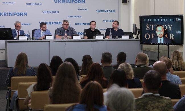 Дискусія "Друга світова війна: архітектура пам’яті та міжнародної безпеки": історична пам'ять як чинник сучасної безпеки"