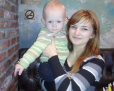 Матір покинутих у квартирі дітей пояснила свій вчинок