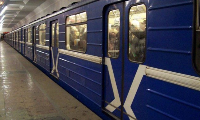 Метро Київ