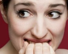 Як перестати гризти нігті