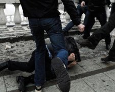 Кров за лайки: російські підлітки калічать безхатьків заради популярності