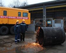 В Станице Луганской обстрелами перебили газопровод