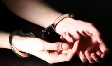 16-річна одеситка пограбувала дитину в парку