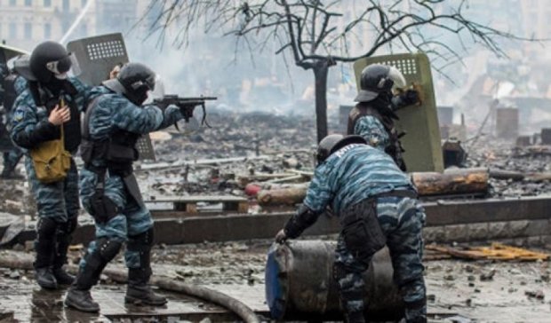 Еще двух беркутовцев разыскивают по делу расстрела Майдана