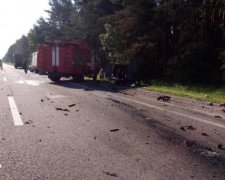 ДТП з українськими дітьми: за постраждалими відправили літак