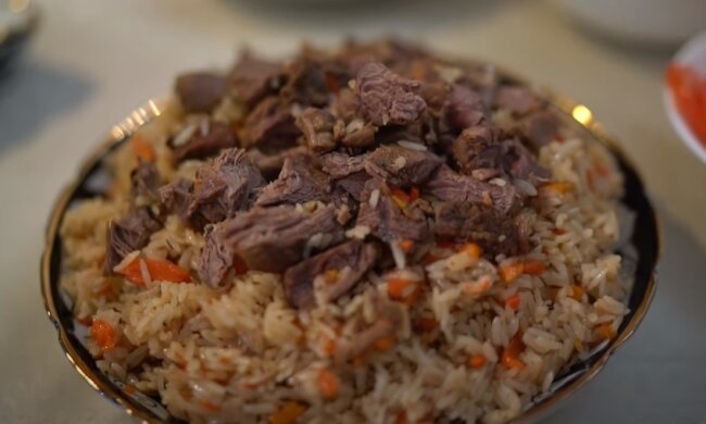 Пошаговый рецепт настоящего узбекского плова: с мясом, которое тает во рту