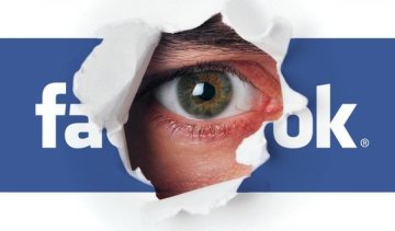 Миллион пользователей заходят в Facebook через "шпионскую" программу