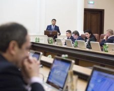 Треба потерпіти: у Гройсмана наобіцяли українцям золоті гори