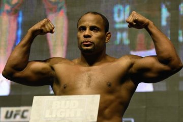 UFC 214: Объявлены все бои турнира