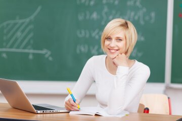 Цвет ручки влияет на самооценку ребенка: рекомендации психологов, о которых годами не догадывались