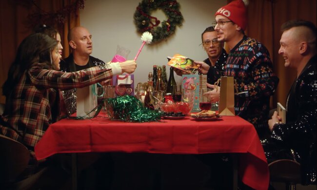 Потап, Мішель Андраде і "Время и Стекло", кадр з кліпу