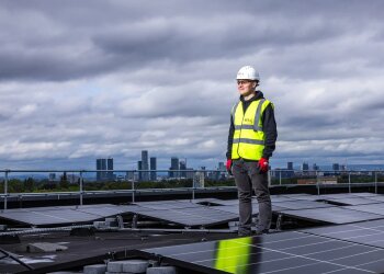 Солнечные панели / фото: скриншот Youtube