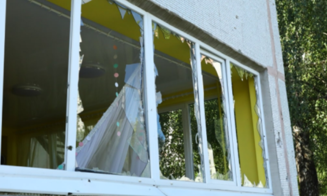 Как защитить окна от взрывной волны: бюджетный лайфхак от украинки